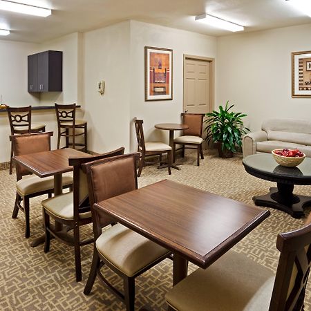 Holiday Inn Hotel & Suites Beaufort At Highway 21 By Ihg Buitenkant foto