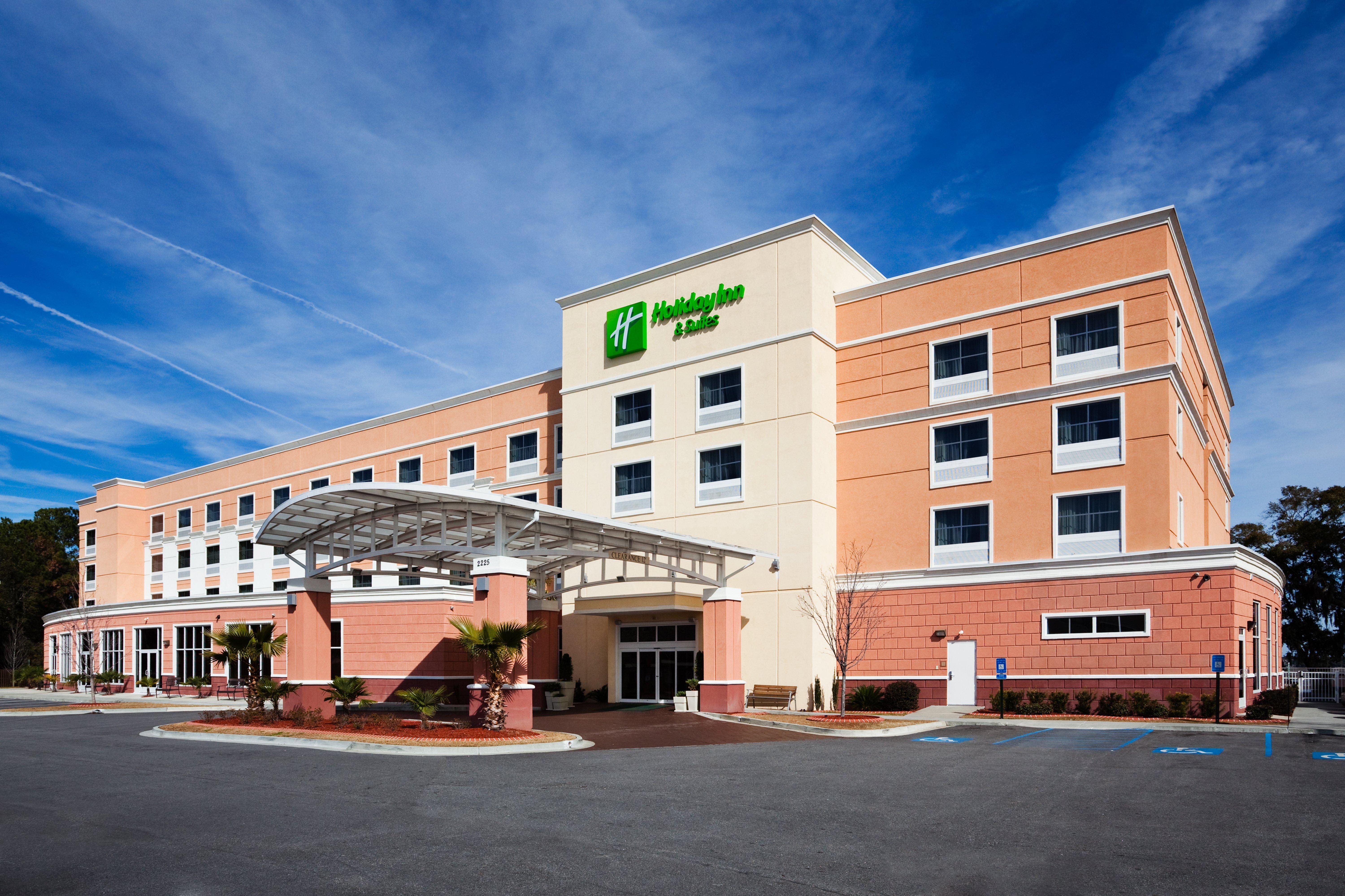 Holiday Inn Hotel & Suites Beaufort At Highway 21 By Ihg Buitenkant foto