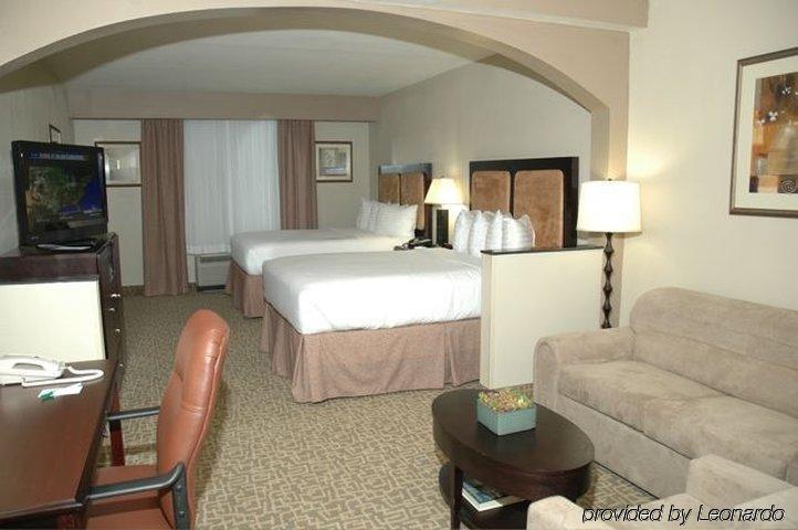 Holiday Inn Hotel & Suites Beaufort At Highway 21, An Ihg Hotel Kamer foto